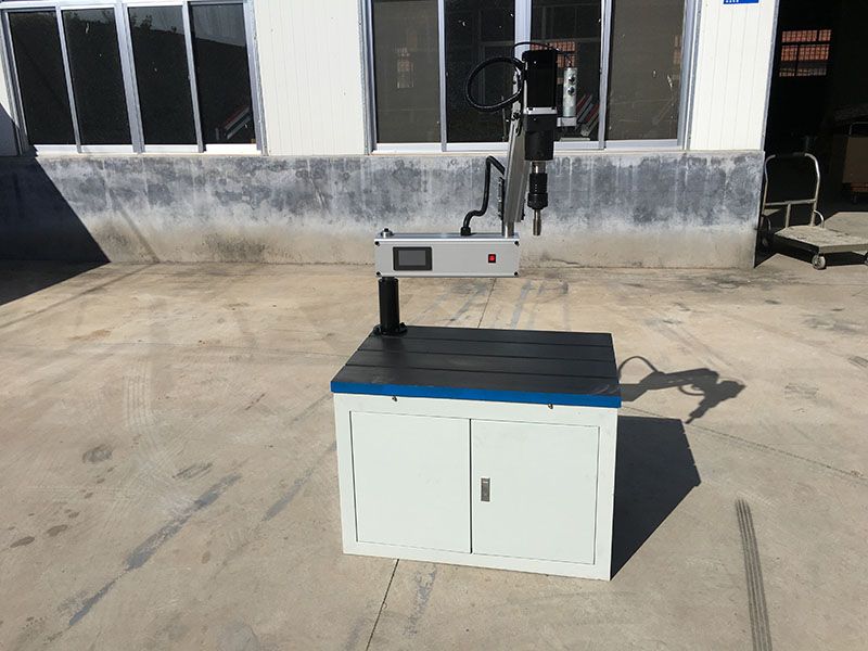 電動攻絲機(jī)