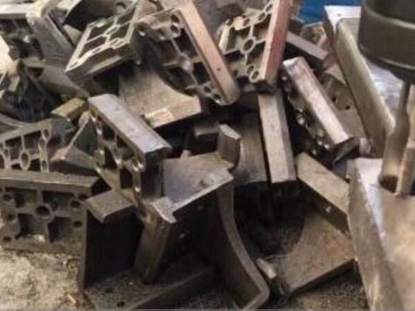 攻絲機(jī)工作視頻