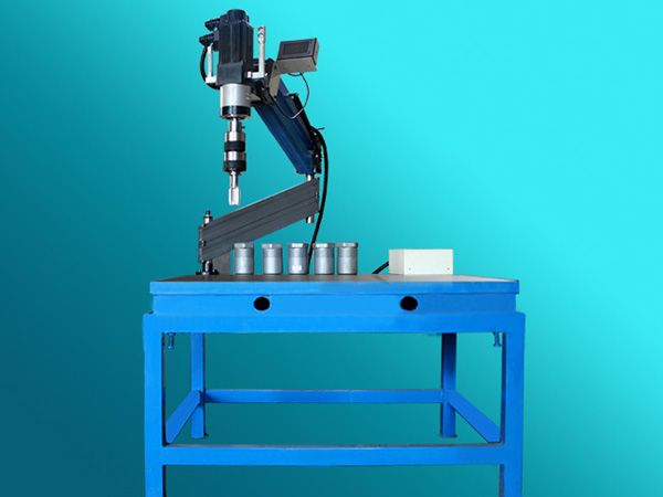 電動攻絲機(jī)優(yōu)點(diǎn)